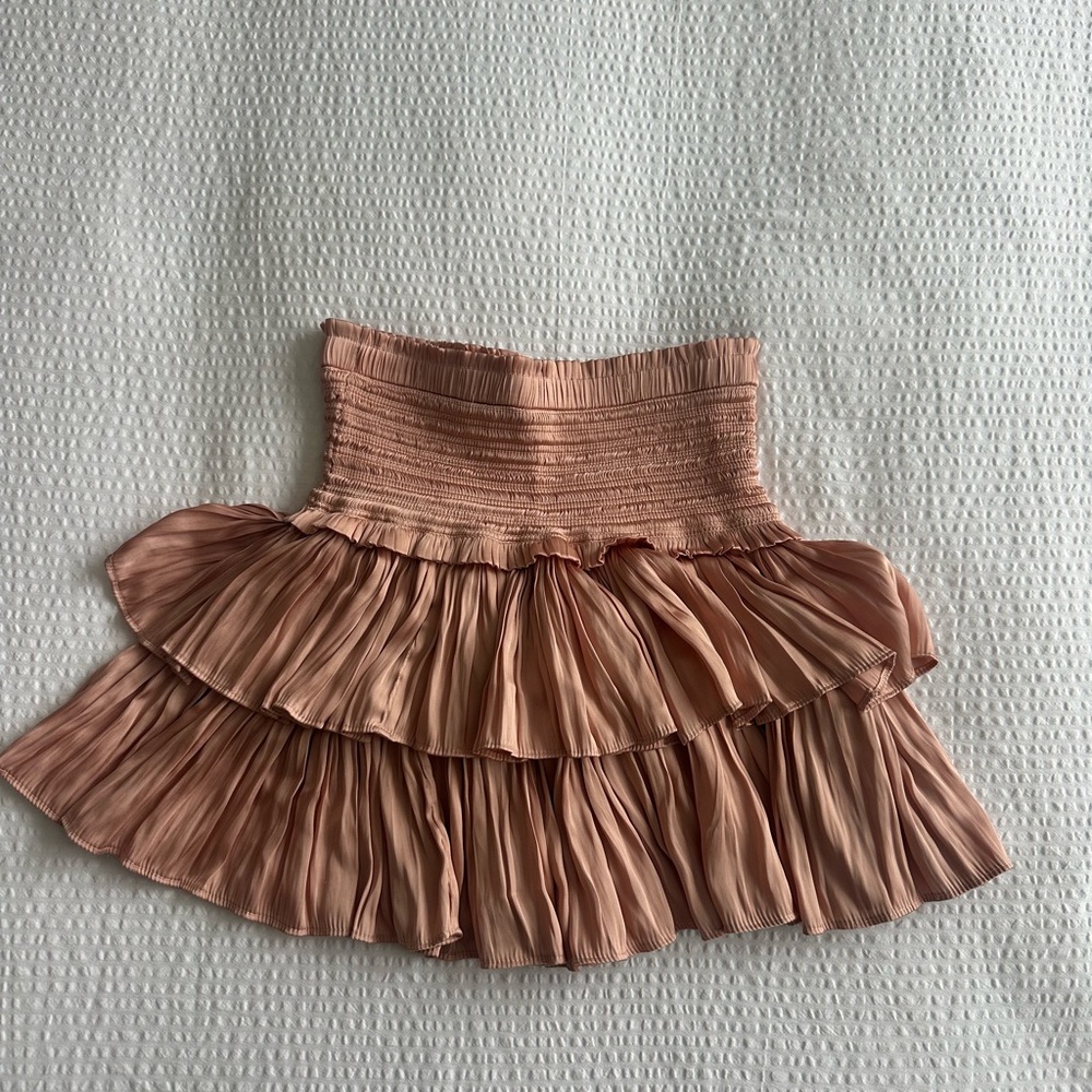 We’re All Pretty Girls Ruffled Tiered Mini Skirt in Dusty Pink